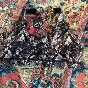 CVG Medusa sports bra